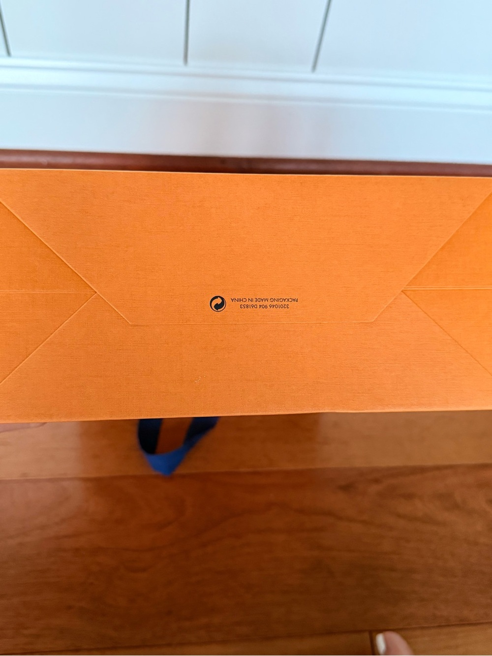 Louis Vuitton Luxury Boutique Shopping Bag — Iconic Orange & Blue💙🧡 - Picture 10 of 11